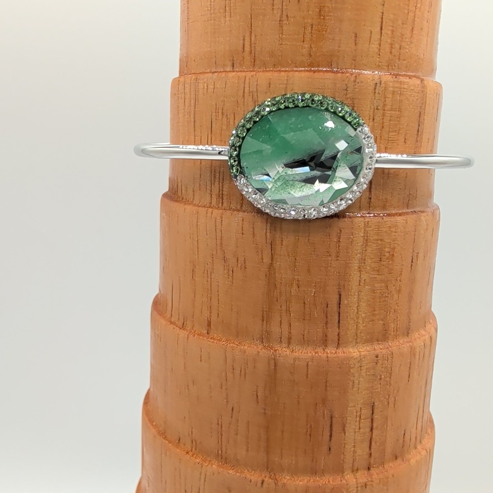 Swarovski Swan Signed Green Crystal Silver Tone Rhodium Plated‎ Bangle Bracelet - Picture 7 of 14